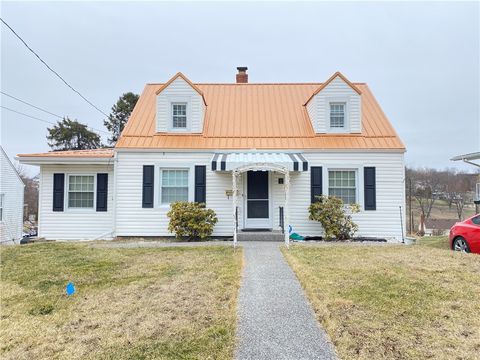 Homes For Sale - 11 Washington Dr Dr<br/> Westmoreland County, Monessen, PA 15062