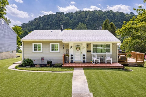 Photo for 1545 Saxonburg Rd