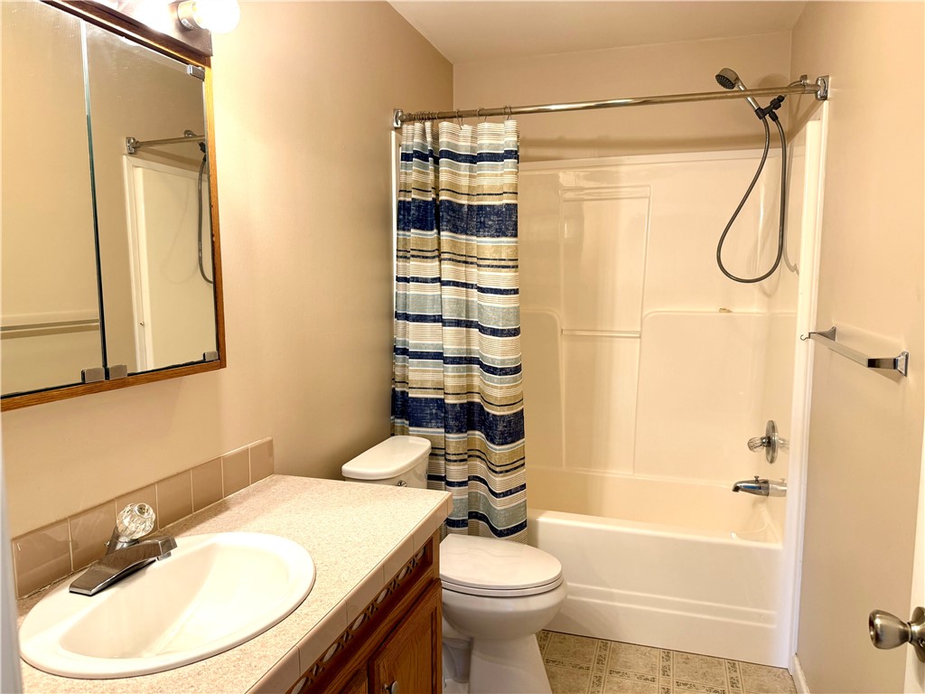 Shippenville, Pennsylvania 16254, United States, 3 Bedrooms Bedrooms, ,2 BathroomsBathrooms,Residential,Active,172189