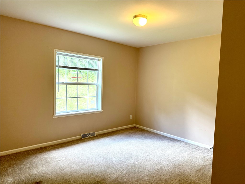 Shippenville, Pennsylvania 16254, United States, 3 Bedrooms Bedrooms, ,2 BathroomsBathrooms,Residential,Active,172189