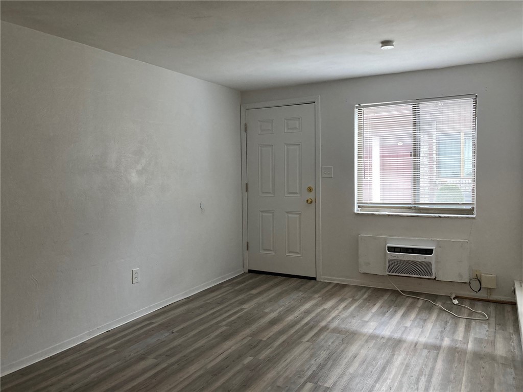 Plum Boro, Pennsylvania 15068, United States, 1 Bedroom Bedrooms, ,1 BathroomBathrooms,Residential,Active,110357