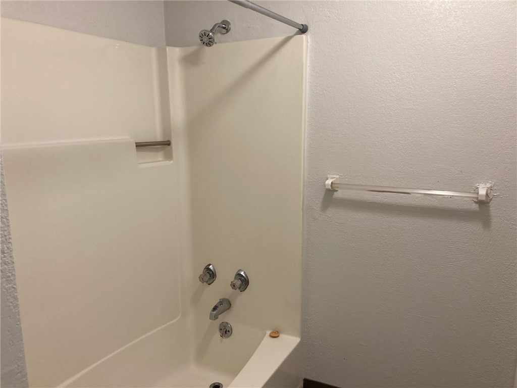 Plum Boro, Pennsylvania 15068, United States, 1 Bedroom Bedrooms, ,1 BathroomBathrooms,Residential,Active,110357