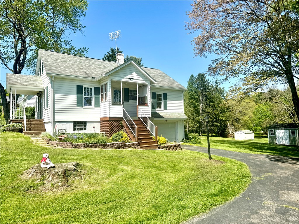 Jefferson Twp - But, Pennsylvania 16002, United States, 2 Bedrooms Bedrooms, ,1 BathroomBathrooms,Residential,Contingent,128480