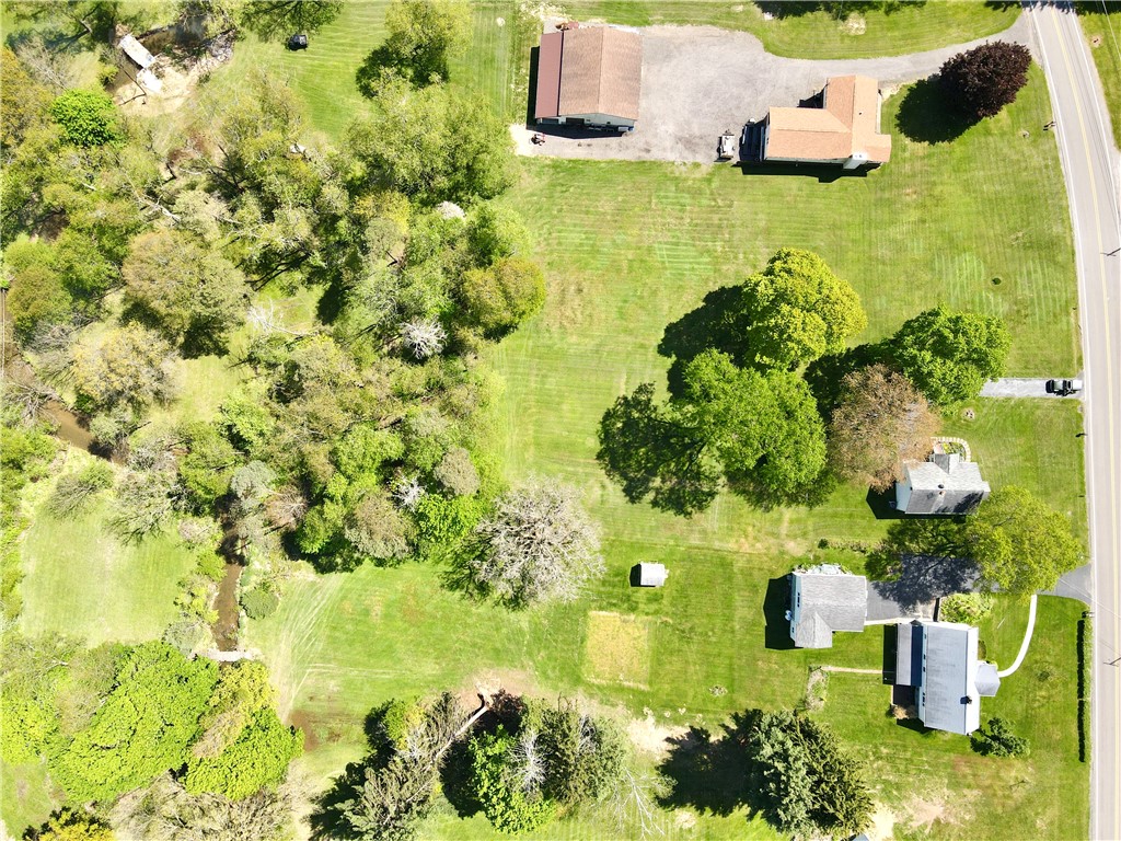 Jefferson Twp - But, Pennsylvania 16002, United States, 2 Bedrooms Bedrooms, ,1 BathroomBathrooms,Residential,Contingent,128480