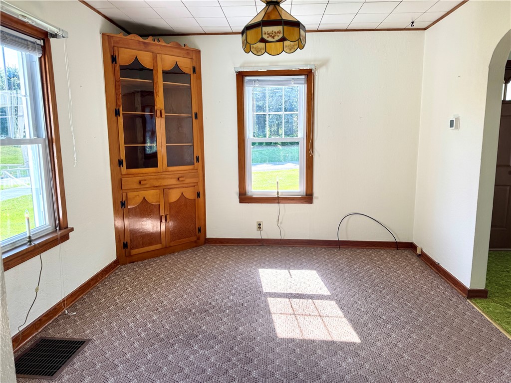 Jefferson Twp - But, Pennsylvania 16002, United States, 2 Bedrooms Bedrooms, ,1 BathroomBathrooms,Residential,Contingent,128480
