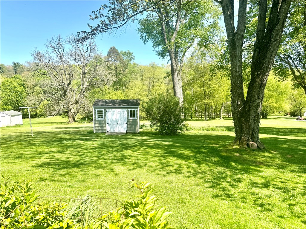 Jefferson Twp - But, Pennsylvania 16002, United States, 2 Bedrooms Bedrooms, ,1 BathroomBathrooms,Residential,Contingent,128480