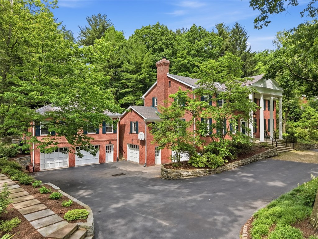 144 Springhouse Lane