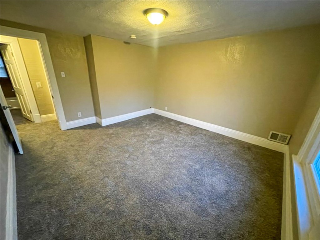 Vandergrift - Wml, Pennsylvania 15690, United States, 2 Bedrooms Bedrooms, ,1 BathroomBathrooms,Residential,Active,105464