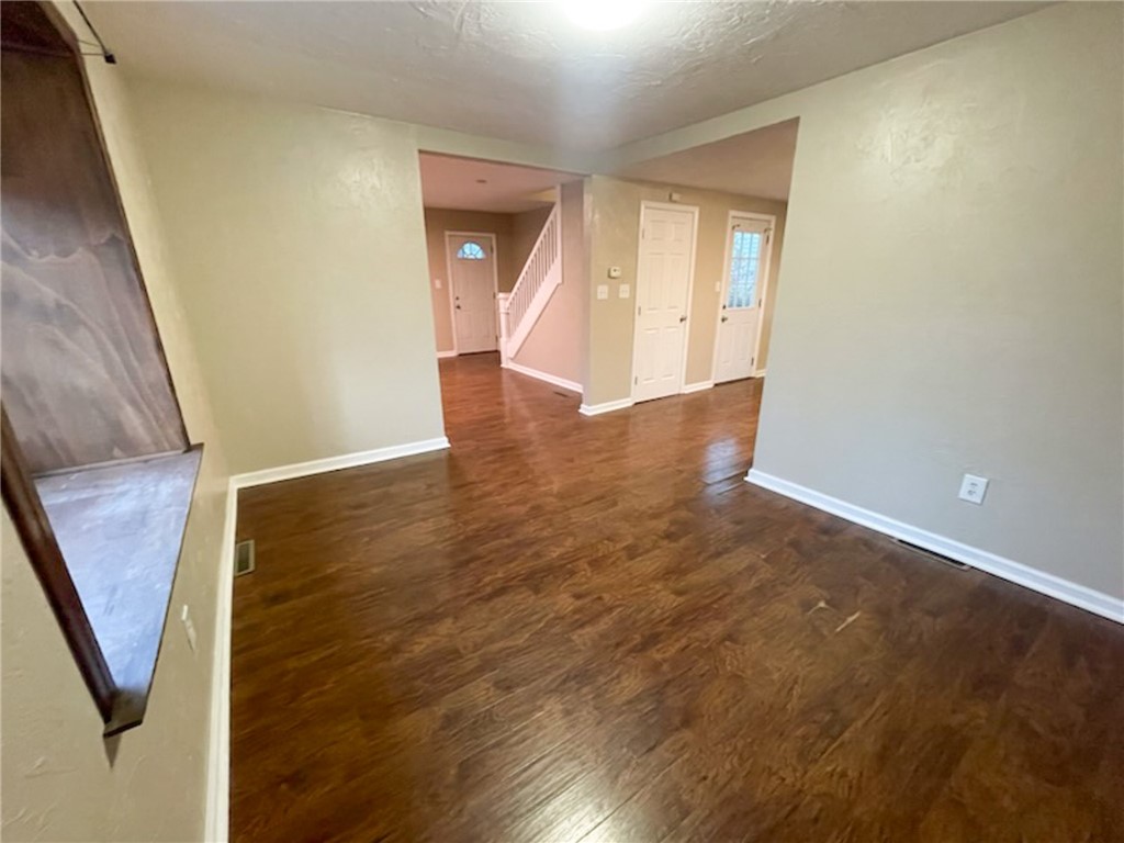 Vandergrift - Wml, Pennsylvania 15690, United States, 2 Bedrooms Bedrooms, ,1 BathroomBathrooms,Residential,Active,105464