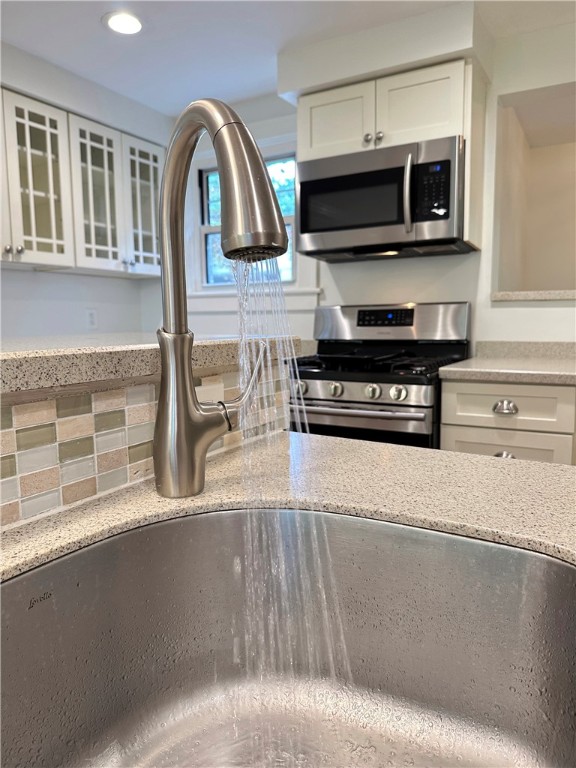 Ben Avon, Pennsylvania 15202, United States, 3 Bedrooms Bedrooms, ,3 BathroomsBathrooms,Residential,Contingent,126647