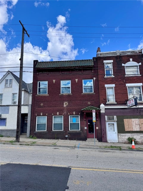 Multifamily For Sale - 430 Brownsville Rd Rd<br/> Knoxville, PA 15210