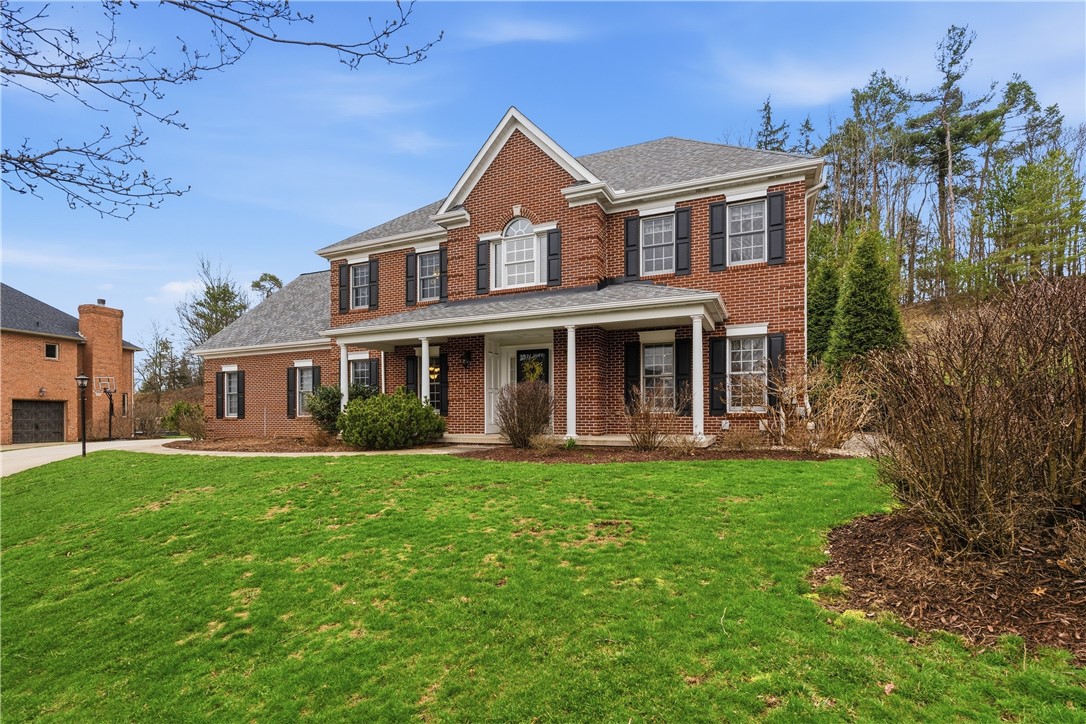 345 Ivy Dr