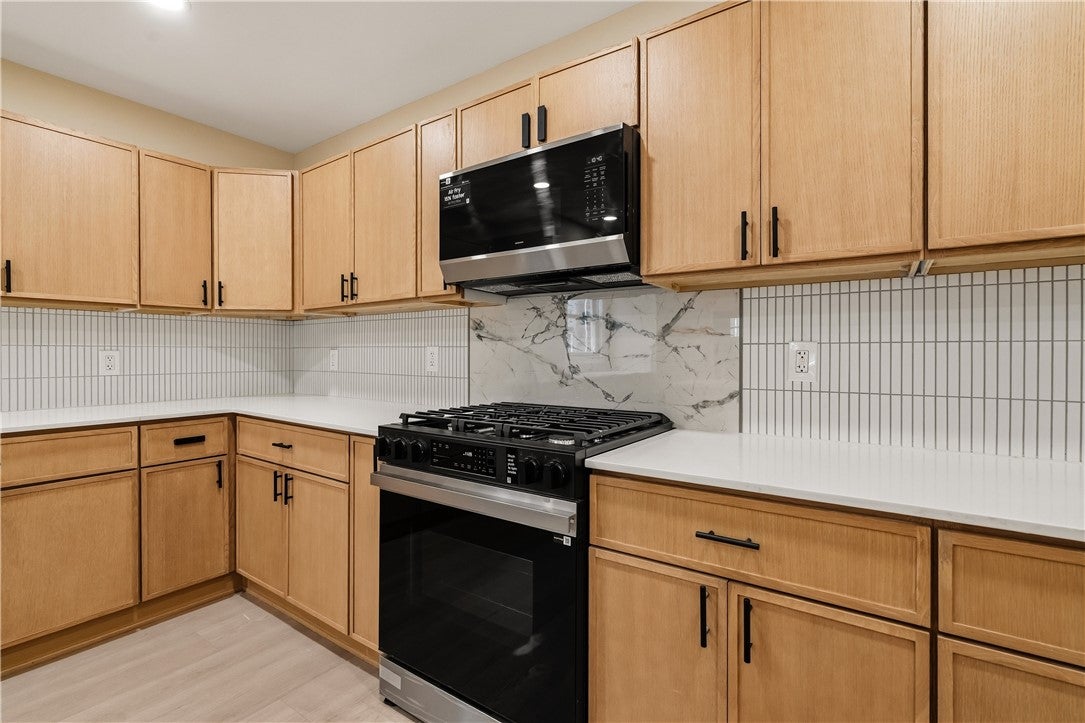 122 S 19th St