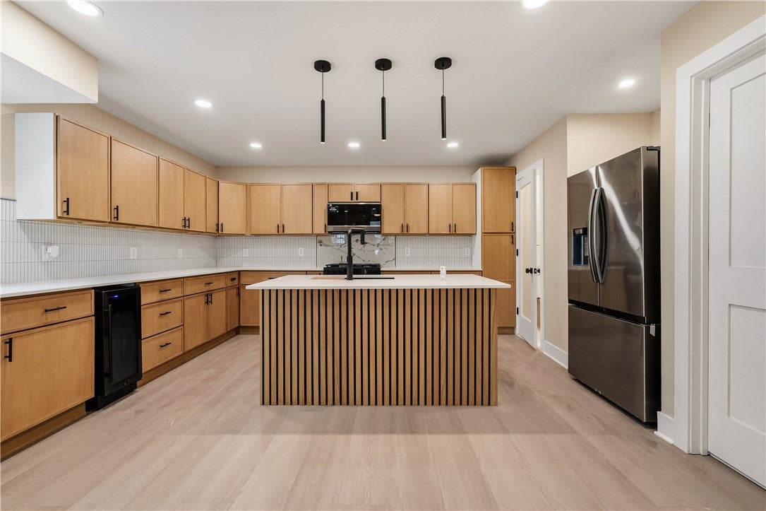 122 S 19th St