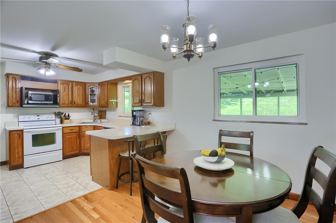 McDonald, Pennsylvania 15057, United States, 3 Bedrooms Bedrooms, ,2 BathroomsBathrooms,Residential,Active,177659