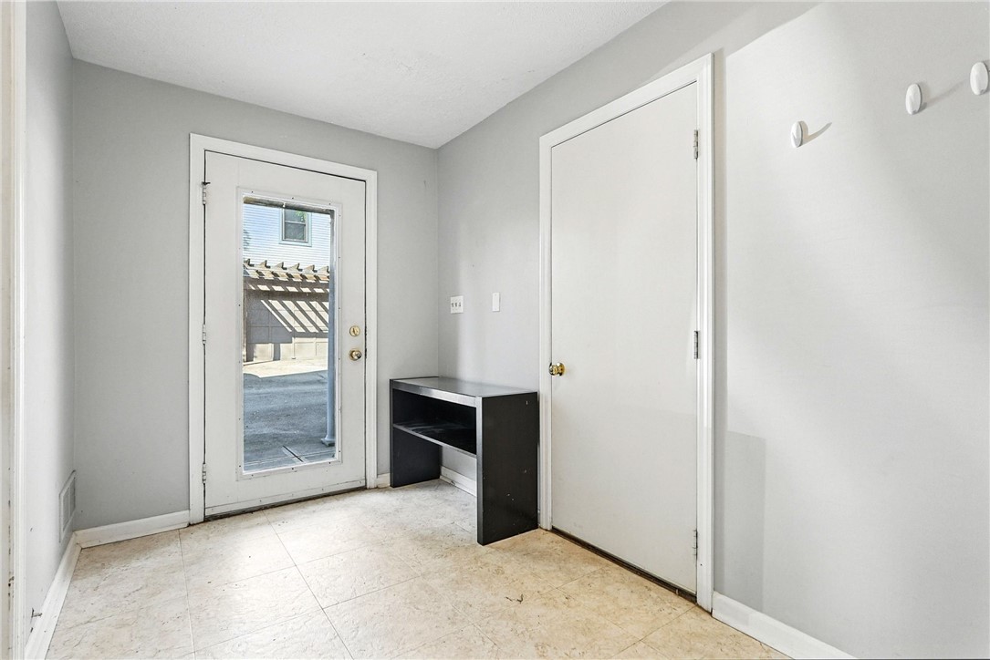 3443 Penn Ave