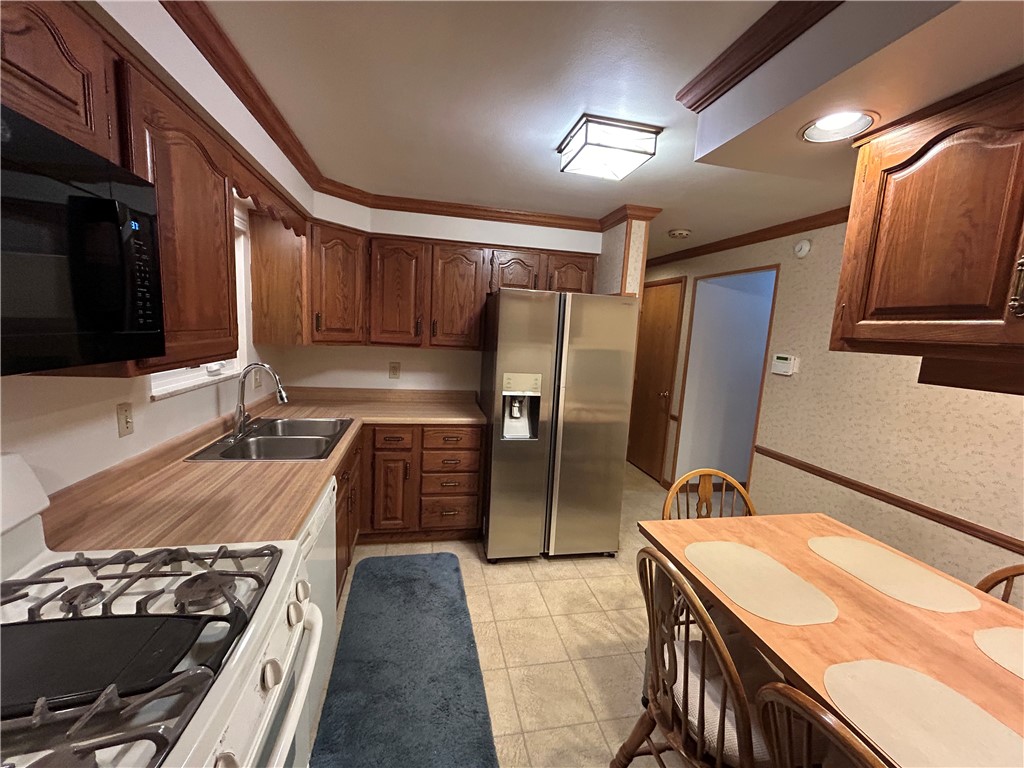 132 Andrews Trce