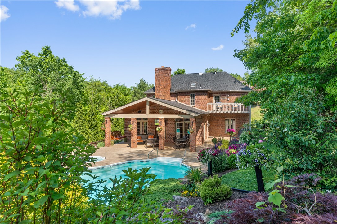 South Fayette, Pennsylvania 15017, United States, 4 Bedrooms Bedrooms, ,3 BathroomsBathrooms,Residential,Pending,194462