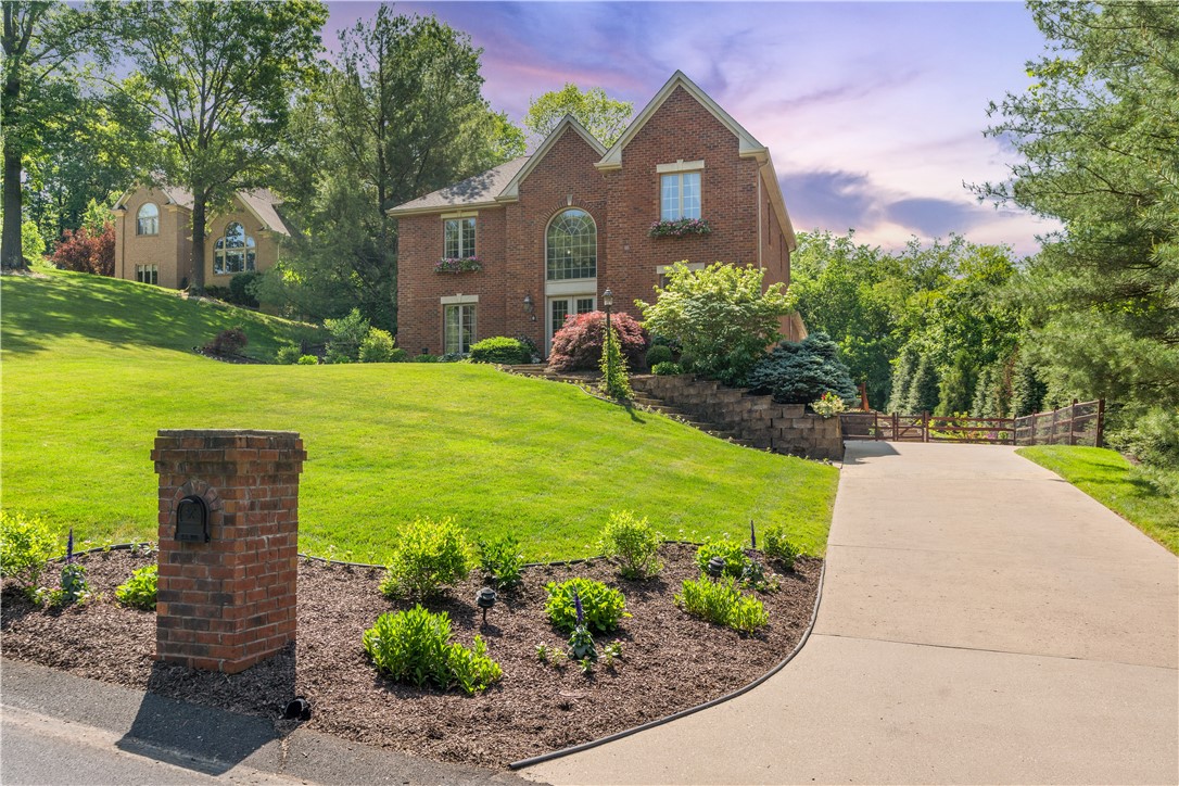 South Fayette, Pennsylvania 15017, United States, 4 Bedrooms Bedrooms, ,3 BathroomsBathrooms,Residential,Pending,194462