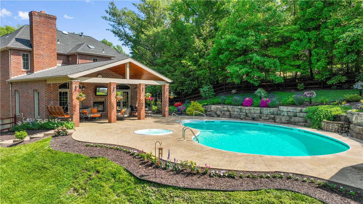 South Fayette, Pennsylvania 15017, United States, 4 Bedrooms Bedrooms, ,3 BathroomsBathrooms,Residential,Pending,194462