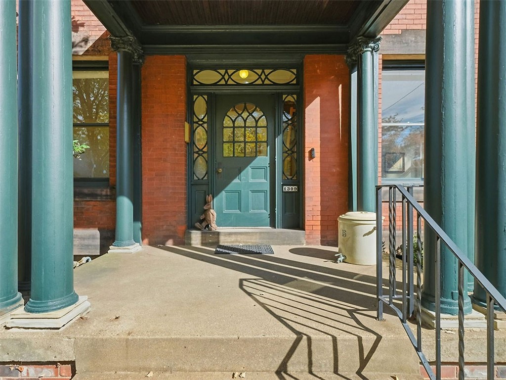 1309 Shady Ave