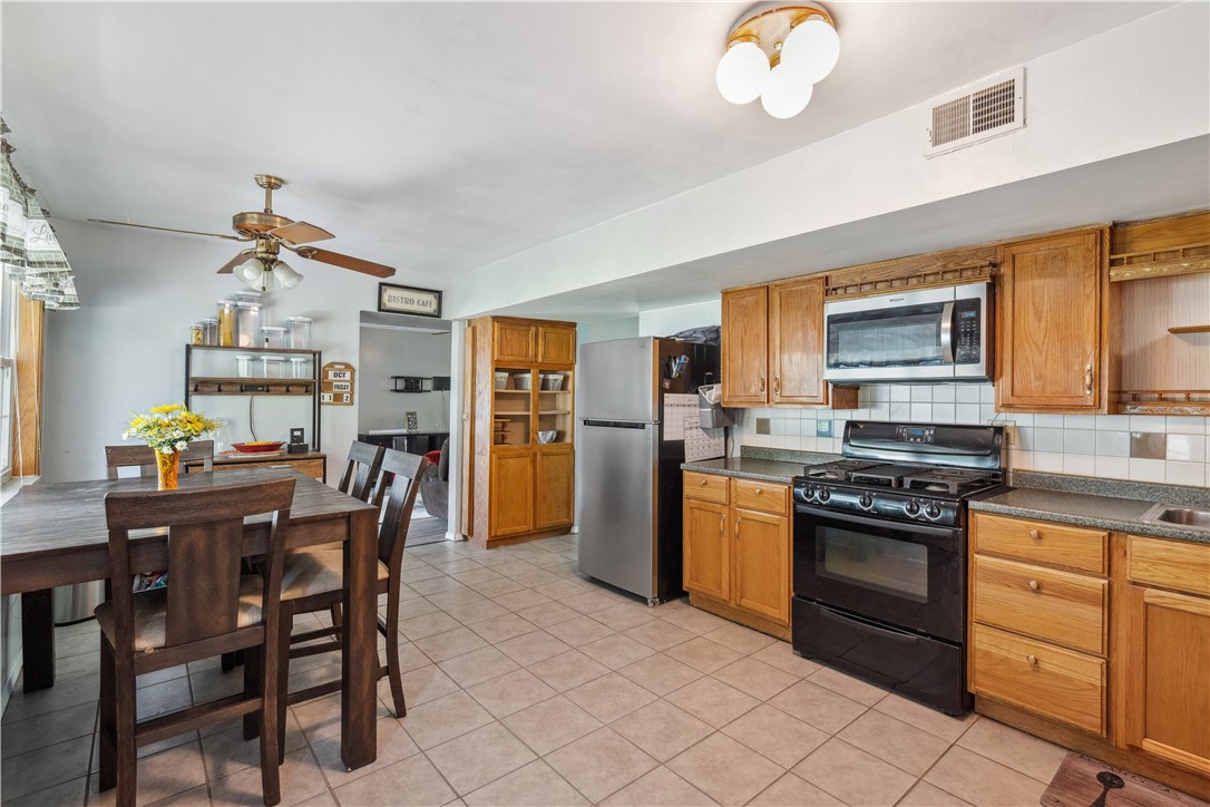 106 Boyanna Dr, Industry, Pennsylvania image 10