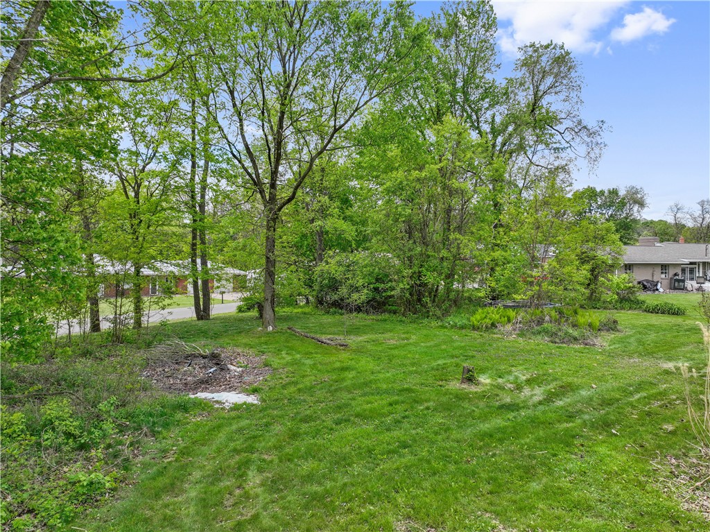 106 Boyanna Dr
