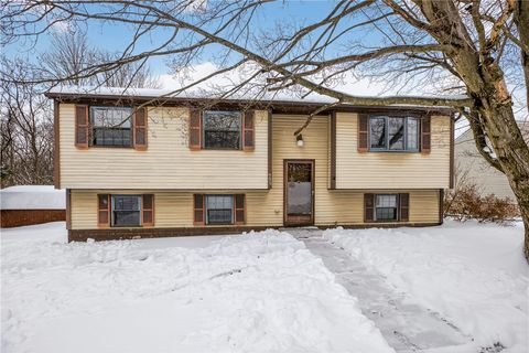 Photo of 300 Moonridge Dr, Freedom, PA 15042 (MLS # 1738392)