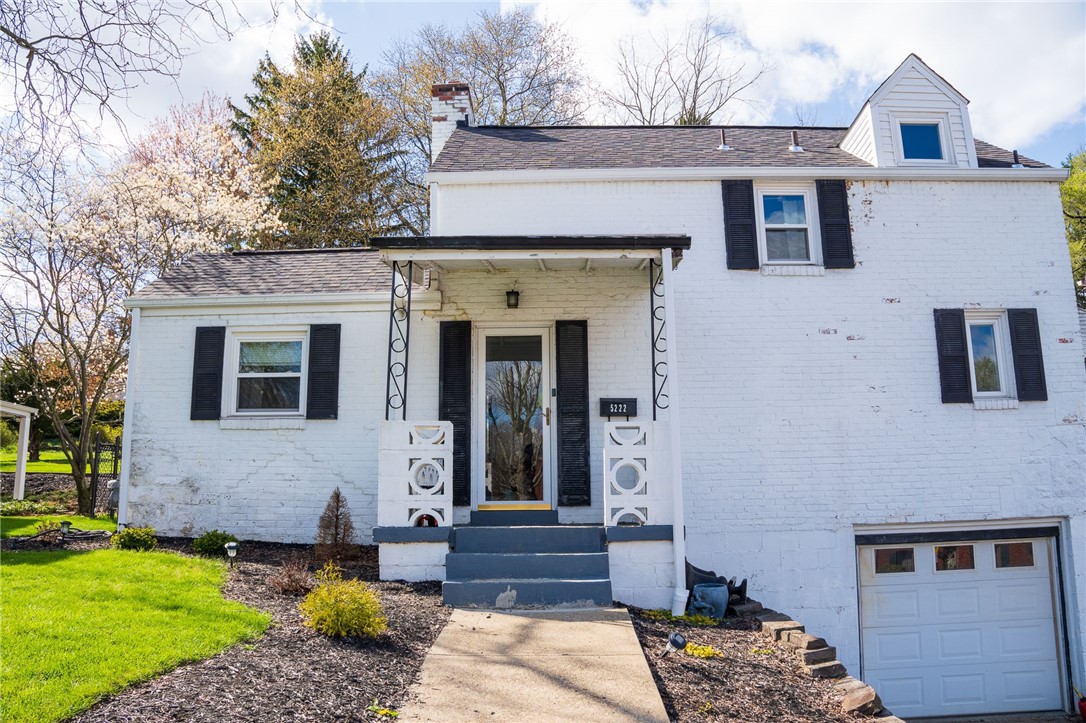 5222 Fieldcrest Dr, Whitehall, Pennsylvania image 1