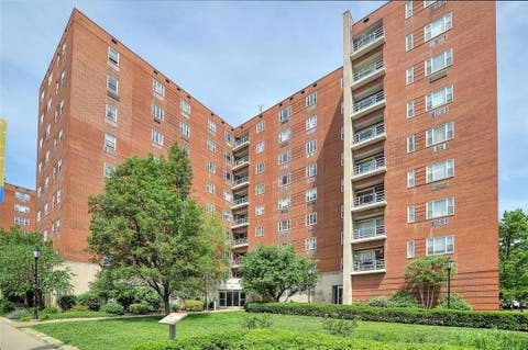 Photo for 4625 Fifth Avenue 304