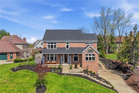 Photo of 7018 Bennington Woods Dr, Pittsburgh, PA 15237 (MLS # 1749593)