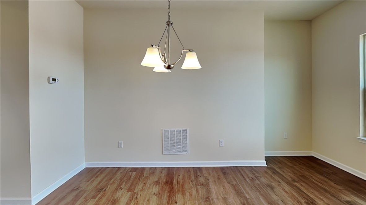 Ross Twp, Pennsylvania 15237, United States, 3 Bedrooms Bedrooms, ,3 BathroomsBathrooms,Residential,Active,97249