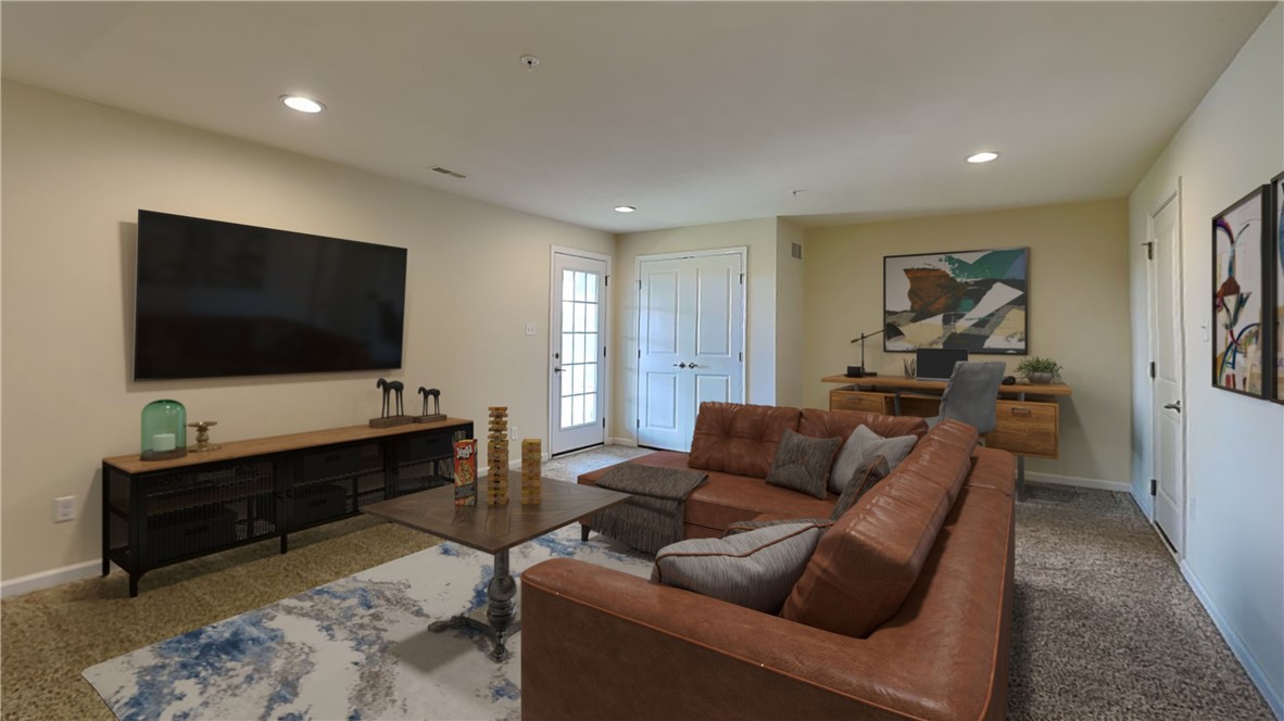 Ross Twp, Pennsylvania 15237, United States, 3 Bedrooms Bedrooms, ,3 BathroomsBathrooms,Residential,Active,97249