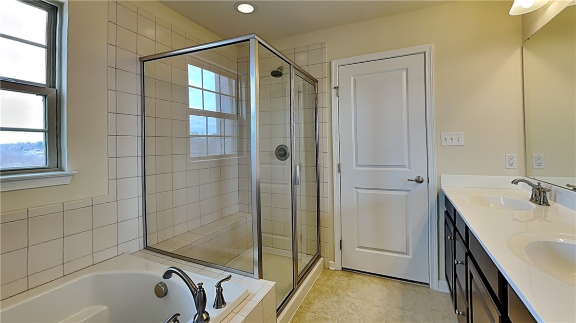 Ross Twp, Pennsylvania 15237, United States, 3 Bedrooms Bedrooms, ,3 BathroomsBathrooms,Residential,Active,97249