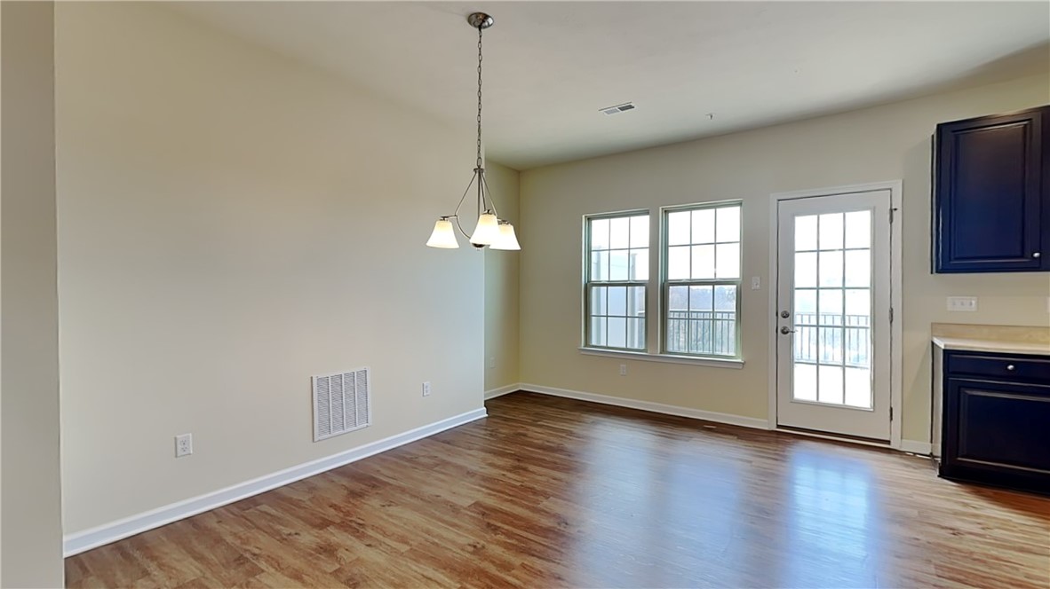 Ross Twp, Pennsylvania 15237, United States, 3 Bedrooms Bedrooms, ,3 BathroomsBathrooms,Residential,Active,97249