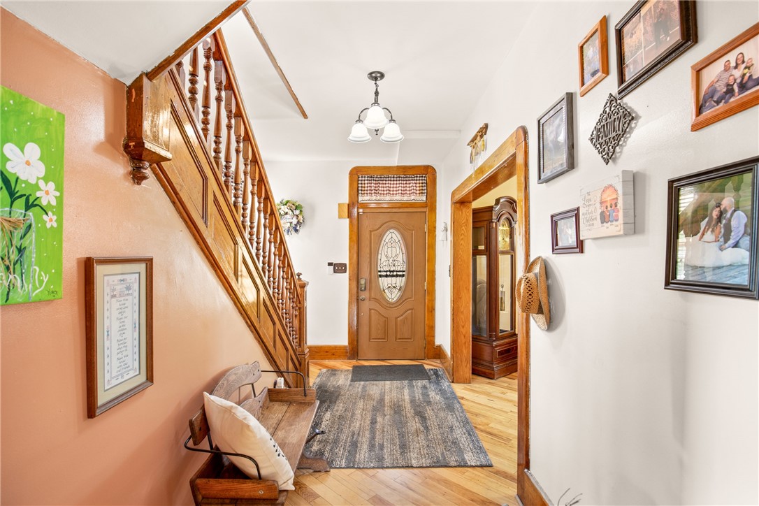 Somerset Boro, Pennsylvania 15501, United States, 4 Bedrooms Bedrooms, ,2 BathroomsBathrooms,Residential,Contingent,205257