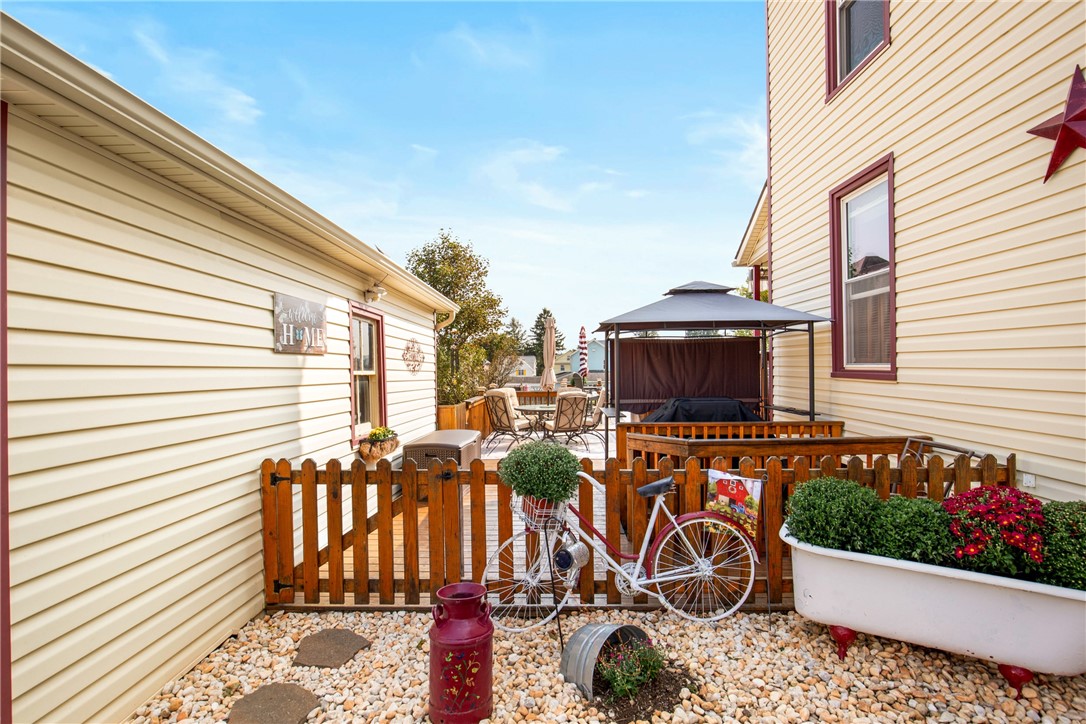 Somerset Boro, Pennsylvania 15501, United States, 4 Bedrooms Bedrooms, ,2 BathroomsBathrooms,Residential,Contingent,205257