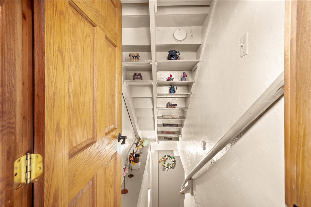 Somerset Boro, Pennsylvania 15501, United States, 4 Bedrooms Bedrooms, ,2 BathroomsBathrooms,Residential,Contingent,205257