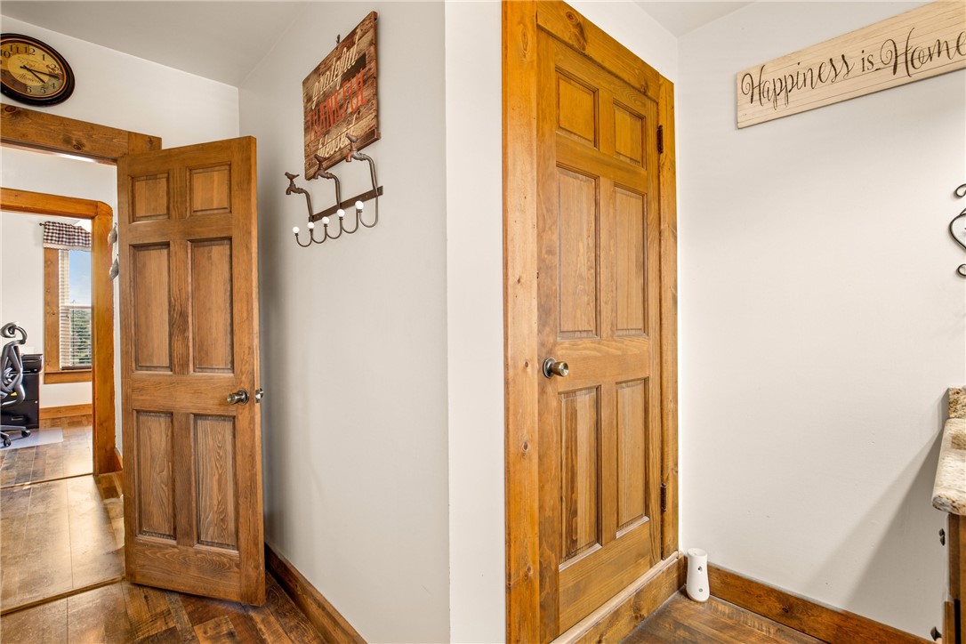 Somerset Boro, Pennsylvania 15501, United States, 4 Bedrooms Bedrooms, ,2 BathroomsBathrooms,Residential,Contingent,205257