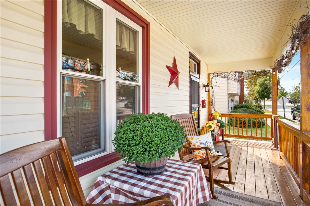 Somerset Boro, Pennsylvania 15501, United States, 4 Bedrooms Bedrooms, ,2 BathroomsBathrooms,Residential,Contingent,205257