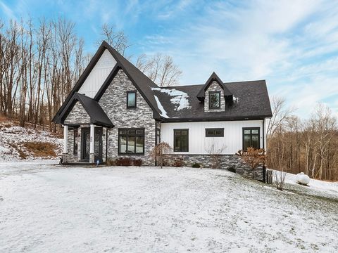 267 Reibold Rd Forward Twp PA 16053