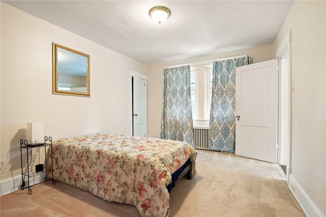 Westmont Hilltop School District, Pennsylvania 15905, United States, 4 Bedrooms Bedrooms, ,2 BathroomsBathrooms,Residential,Pending,124443