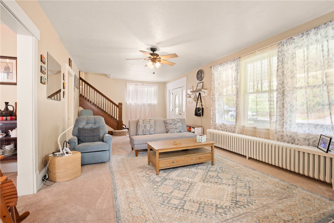 Westmont Hilltop School District, Pennsylvania 15905, United States, 4 Bedrooms Bedrooms, ,2 BathroomsBathrooms,Residential,Pending,124443