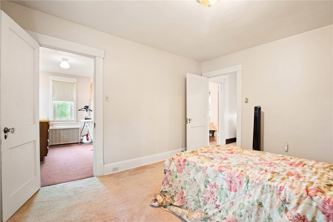 Westmont Hilltop School District, Pennsylvania 15905, United States, 4 Bedrooms Bedrooms, ,2 BathroomsBathrooms,Residential,Pending,124443