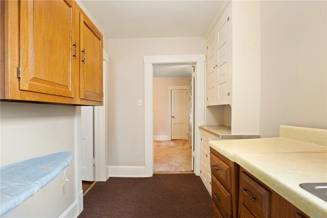 Westmont Hilltop School District, Pennsylvania 15905, United States, 4 Bedrooms Bedrooms, ,2 BathroomsBathrooms,Residential,Pending,124443