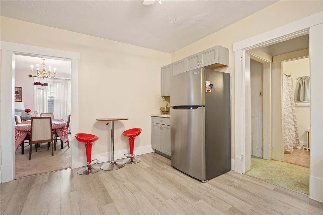 Westmont Hilltop School District, Pennsylvania 15905, United States, 4 Bedrooms Bedrooms, ,2 BathroomsBathrooms,Residential,Pending,124443