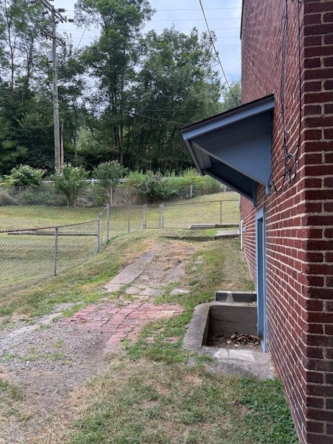 Harmar, Pennsylvania 15238, United States, 2 Bedrooms Bedrooms, ,1 BathroomBathrooms,Residential,Pending,195956