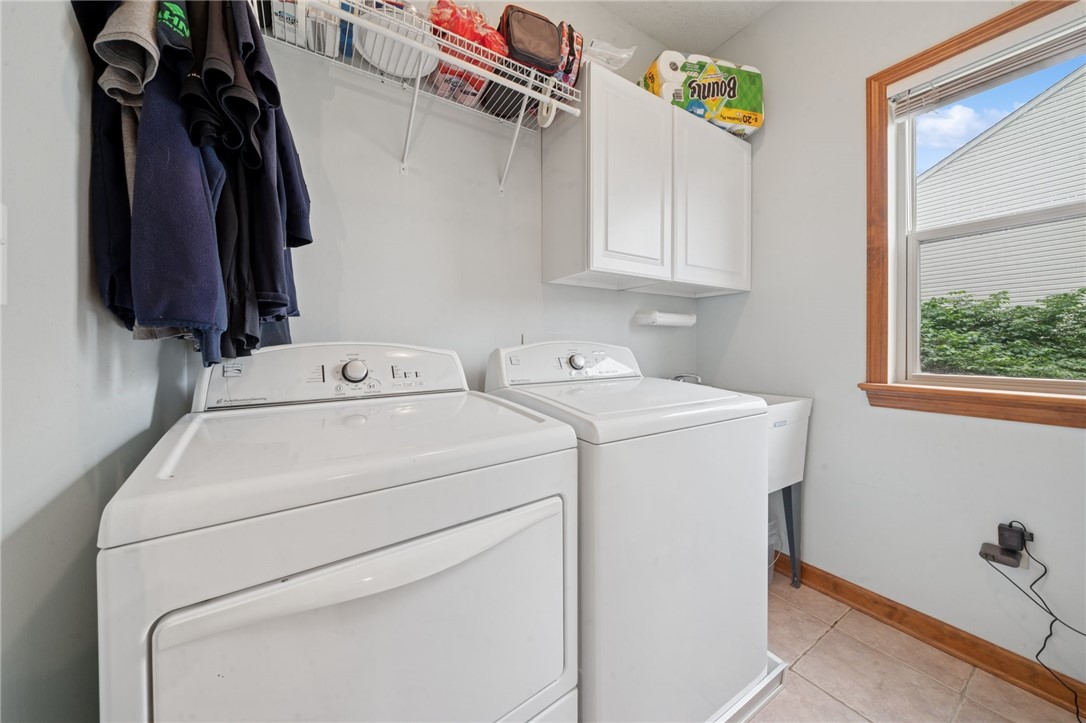1016 Noble Pine Court, Trafford, Pennsylvania image 7