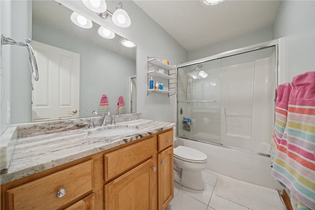 1016 Noble Pine Court, Trafford, Pennsylvania image 22
