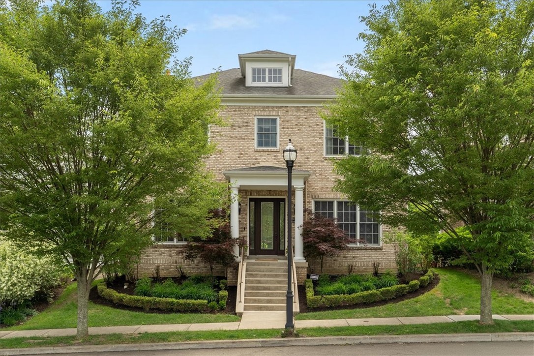 1690 Shelburne Lane